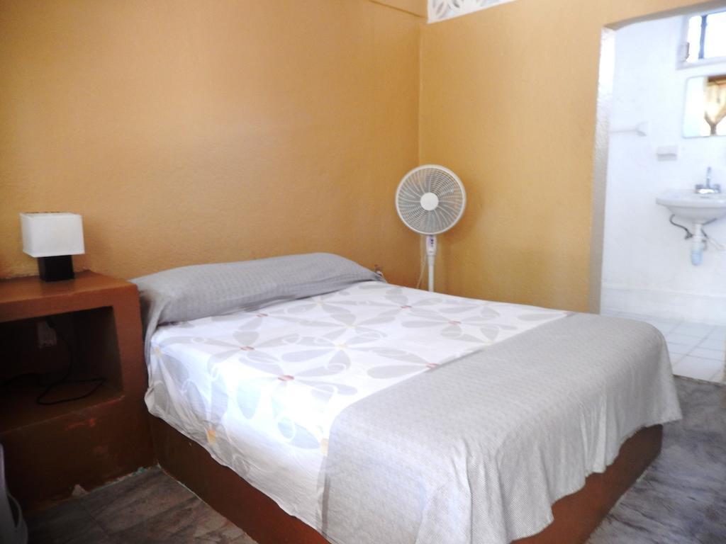 Hotel Evasion Acapulco Chambre photo
